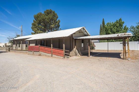 5418 Strange Road, Las Cruces, NM 88007 photo 3