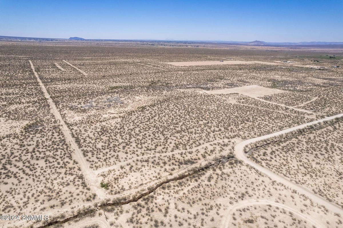 9000 Rabbit Run Road, Las Cruces, NM 88011 photo 14