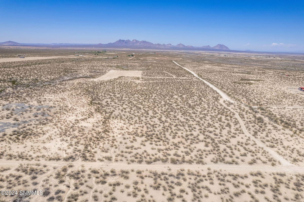 9000 Rabbit Run Road, Las Cruces, NM 88011 photo 18