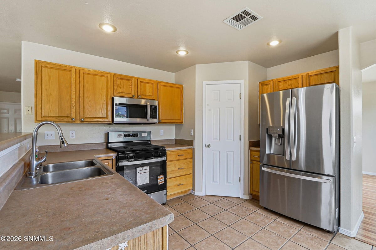 5190 Granite Street, Las Cruces, NM 88012 photo 12