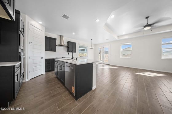 110 Madrid Street, Santa Teresa, NM 88008 photo 2