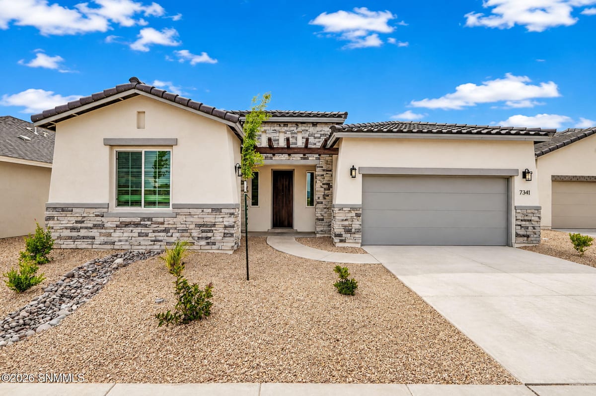 7341 Ultramarine Road, Las Cruces, NM 88012 photo 1