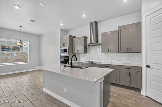 7341 Ultramarine Road, Las Cruces, NM 88012 photo 3