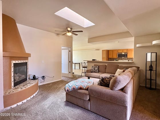 1231 Gunsight Peak Drive, Las Cruces, NM 88012 photo 4