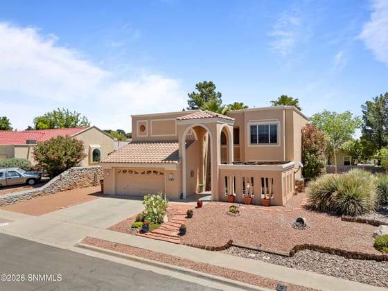 1810 Pinehurst Street, Las Cruces, NM 88011 photo 2