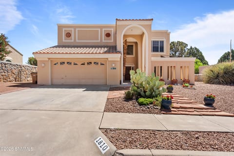 1810 Pinehurst Street home for sale
