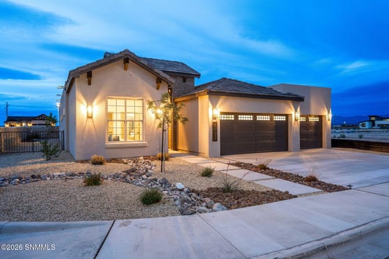 6733 Malibu Avenue, Las Cruces, NM 88012 photo 2
