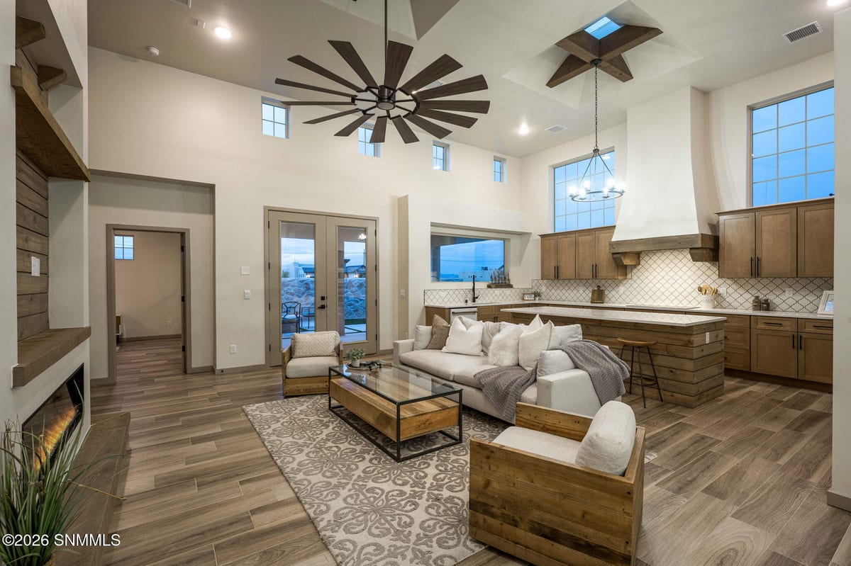 6733 Malibu Avenue, Las Cruces, NM 88012 photo 9