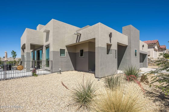 3033 Doug Rains Street, Las Cruces, NM 88011 photo 4