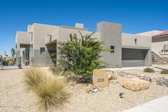3033 Doug Rains Street, Las Cruces, NM – 3 bedroom, 2,149 sqft single family residence for sale at $440,000