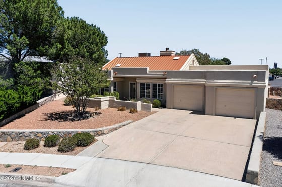 664 Cielo Bonito Court, Las Cruces, NM 88005 photo 4
