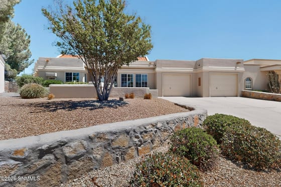 664 Cielo Bonito Court, Las Cruces, NM 88005 photo 5