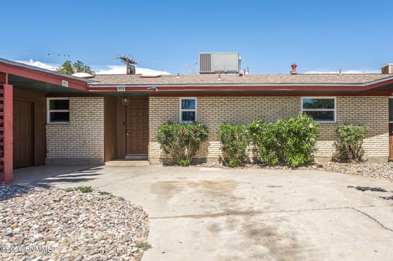 1855 Thomas Drive, Las Cruces, NM 88011 photo 4