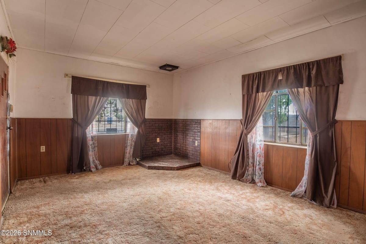 1061 N Tornillo Street, Las Cruces, NM 88001 photo 4