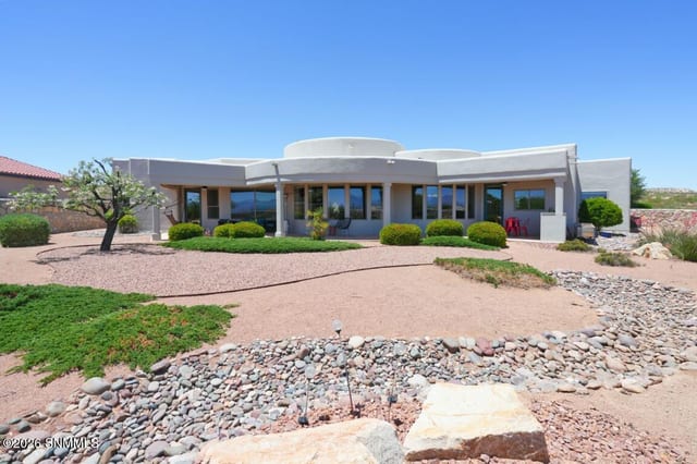 1232 Sonnet Court, Las Cruces, NM – 3 bedroom, 2,818 sqft single family residence for sale at $650,000