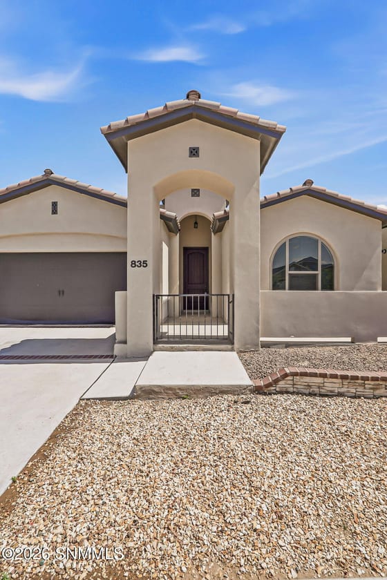 835 Bronze Hill Avenue, Sunland Park, NM 88008 photo 4