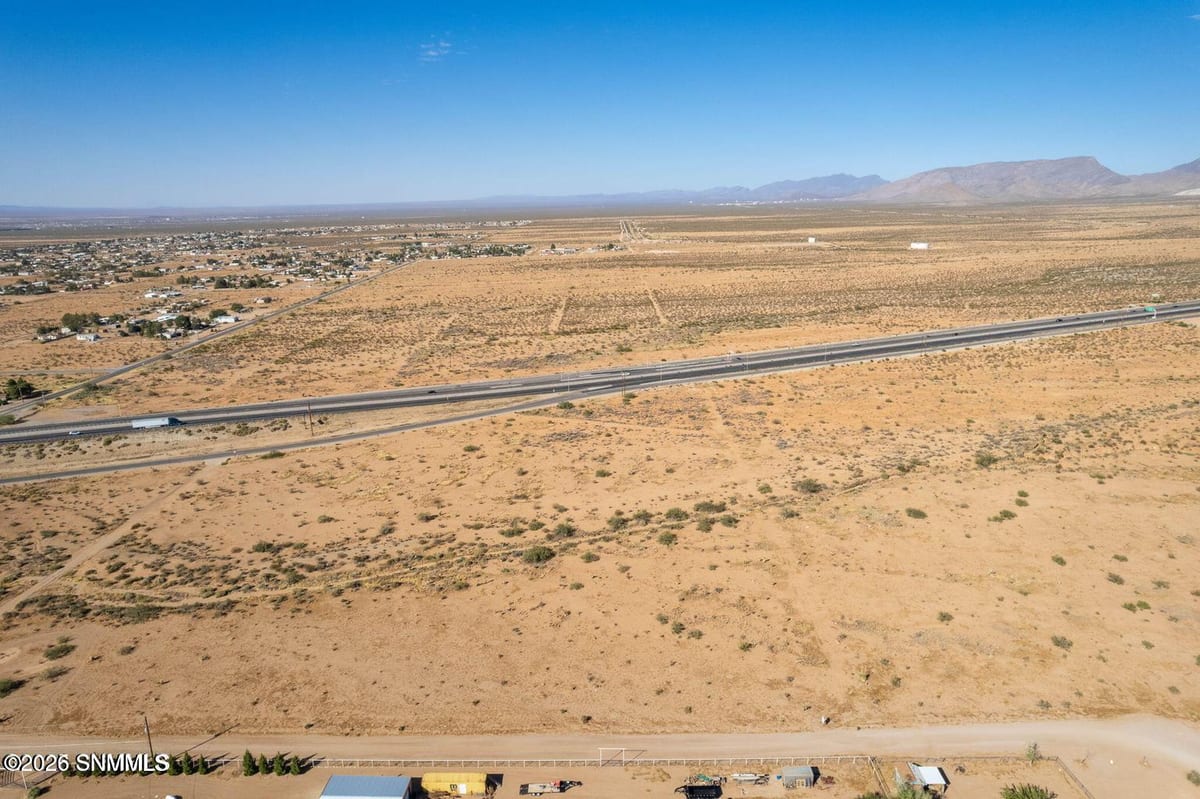 4404 Echidna Avenue, Las Cruces, NM 88011 photo 10