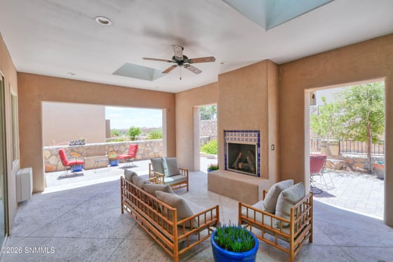 8048 Willow Bloom Circle, Las Cruces, NM 88007 photo 3