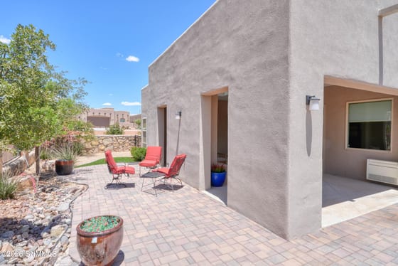 8048 Willow Bloom Circle, Las Cruces, NM 88007 photo 5