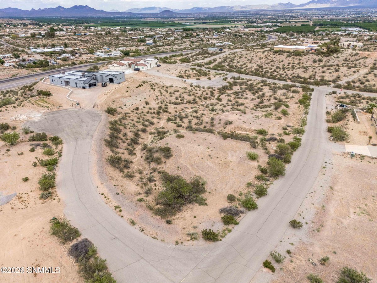 597 Tingo Circle, Las Cruces, NM 88011 photo 8