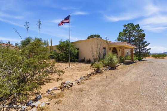 469 De Lara Estates Road, Chaparral, NM 88081 photo 3