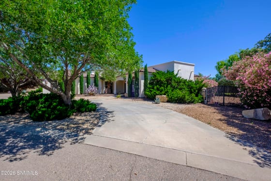 2608 Calle Porton, Las Cruces, NM 88007 photo 2