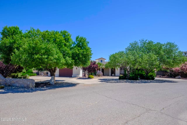2608 Calle Porton, Las Cruces, NM – 4 bedroom, 3,642 sqft single family residence for sale at $749,000