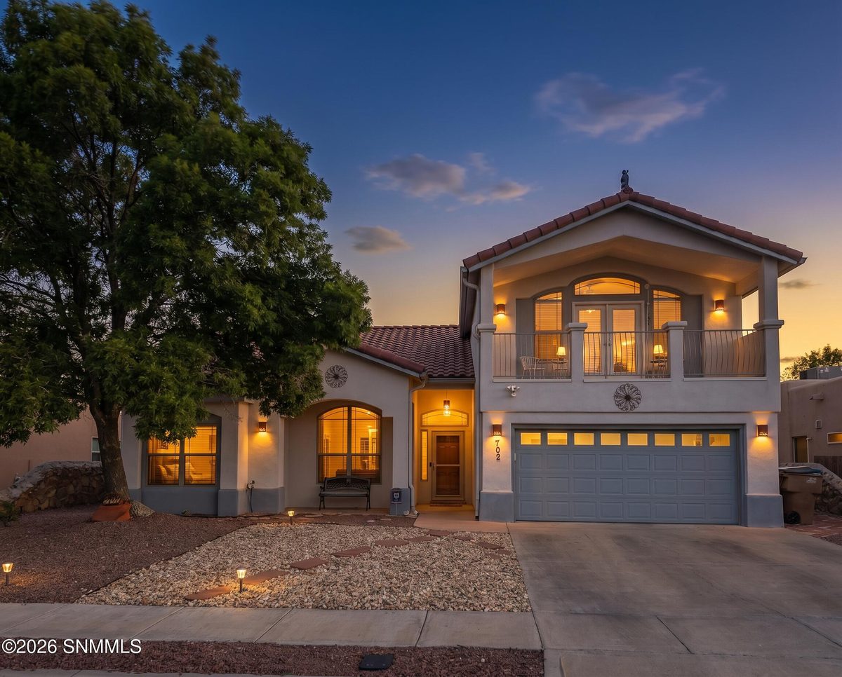 702 Mesa Point Road, Las Cruces, NM 88011 photo 2