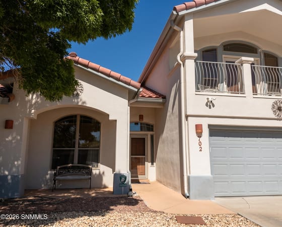 702 Mesa Point Road, Las Cruces, NM 88011 photo 3