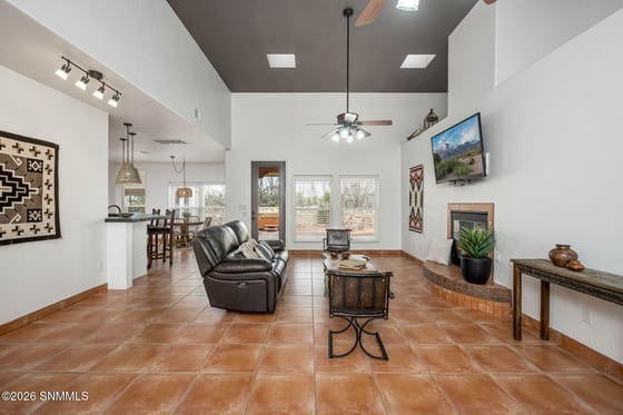 8801 Silk Oak Court, Las Cruces, NM 88011 photo 2