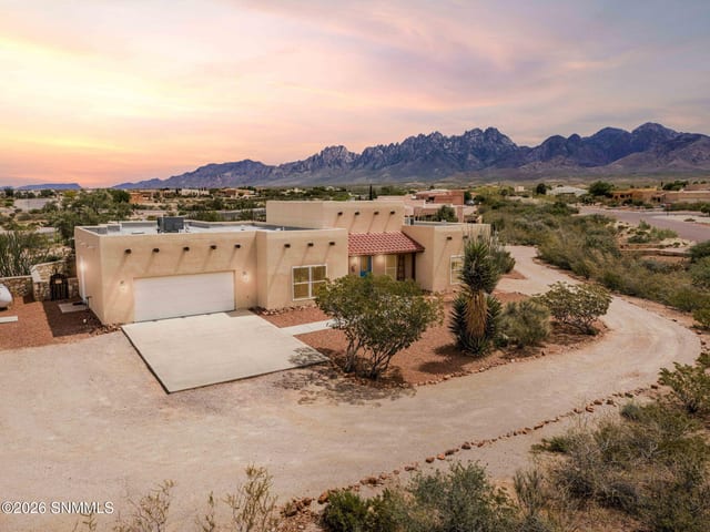 8801 Silk Oak Court, Las Cruces, NM – 4 bedroom, 2,541 sqft single family residence for sale at $525,000