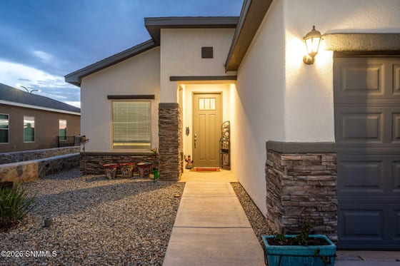 6913 Magellan Street, Las Cruces, NM 88012 photo 3