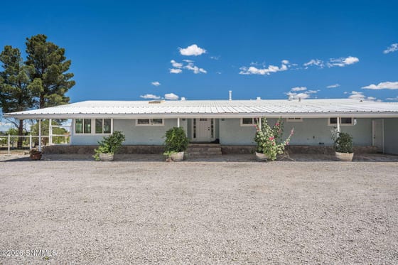 680 Carver Road, Las Cruces, NM 88005 photo 3