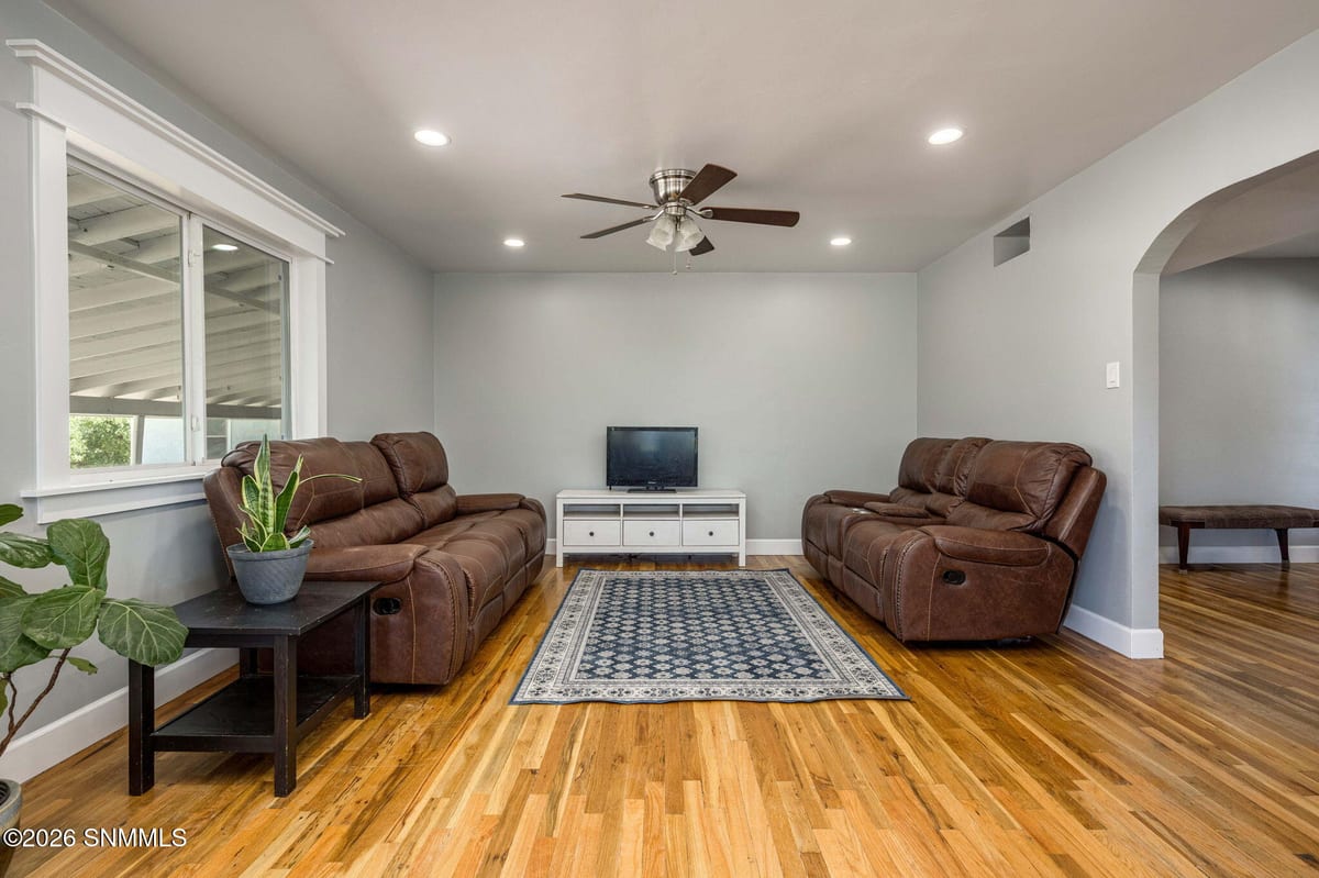 680 Carver Road, Las Cruces, NM 88005 photo 9