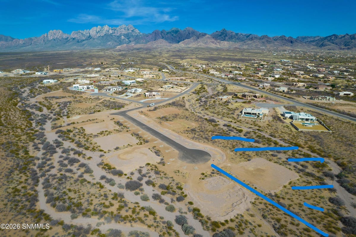 4255 Blackfoot Daisy Court, Las Cruces, NM 88005 photo 1