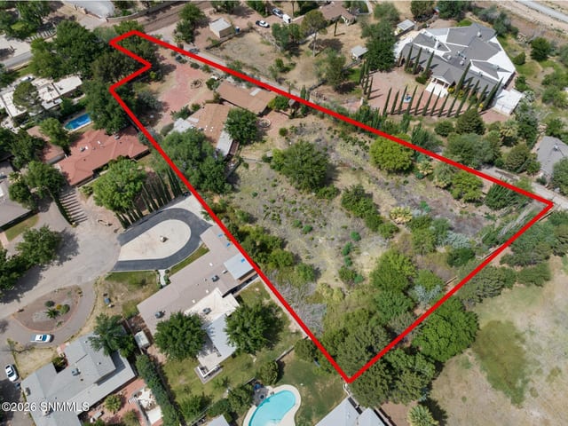 Casa unifamiliar à venda por $3,400,000: 771 Camino Real, Santa Teresa, NM – 3 quartos, 6,035 pés²