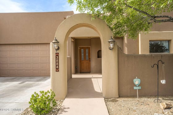 3884 Adriatic Road, Las Cruces, NM 88012 photo 2