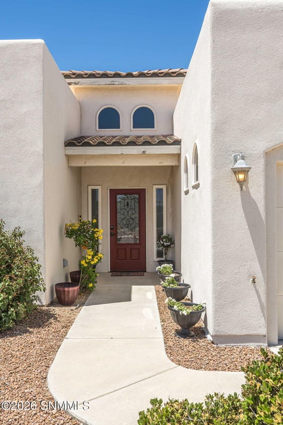 4051 Bella Sierra Court, Las Cruces, NM 88011 photo 3