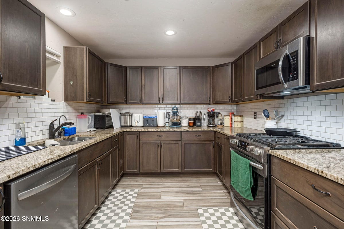 114 N Aries Avenue, Las Cruces, NM 88005 photo 11