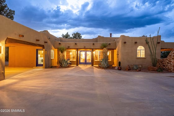 7301 Raasaf Circle, Las Cruces, NM 88005 photo 2