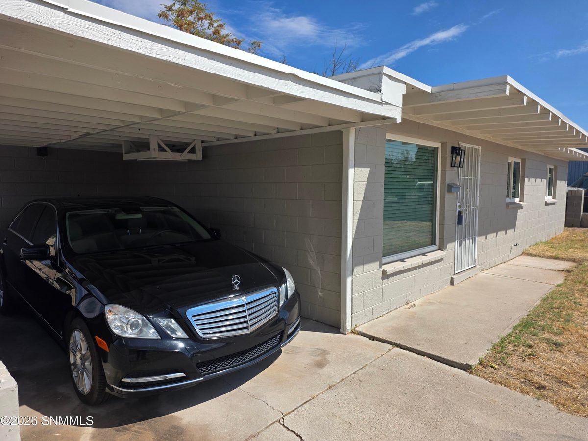 1925 Calle De Suenos, Las Cruces, NM 88001 photo 3