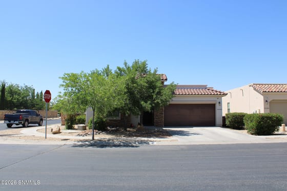 3688 Albion Avenue, Las Cruces, NM 88012 photo 2