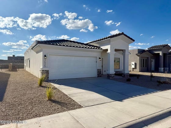 7525 Clarion Way, Las Cruces, NM 88012 photo 2