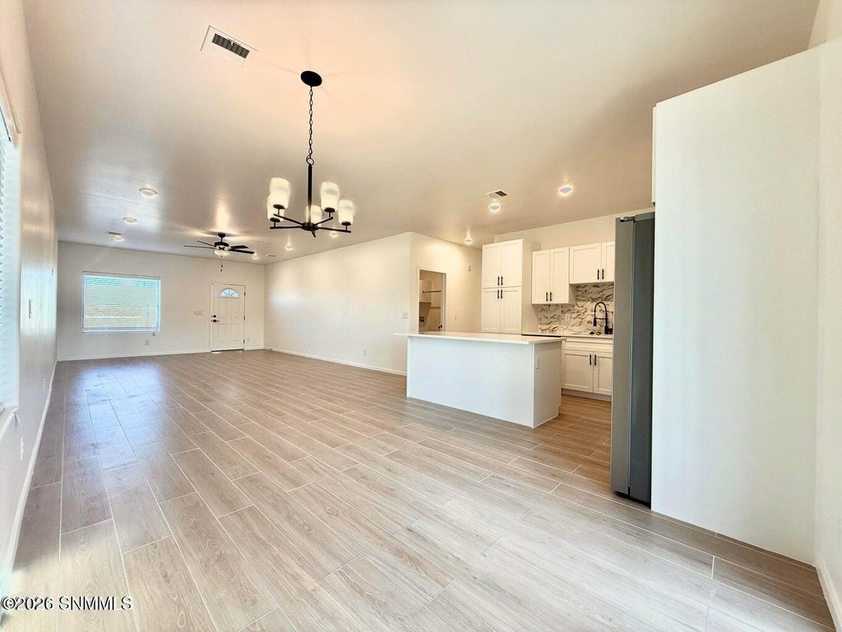 7525 Clarion Way, Las Cruces, NM 88012 photo 8