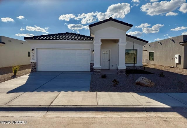 7525 Clarion Way, Las Cruces, NM – 3 bedroom, 1,590 sqft single family residence for sale at $329,950