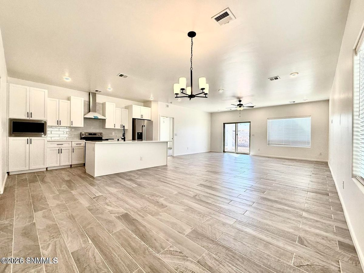 7541 Clarion Way, Las Cruces, NM 88012 photo 12