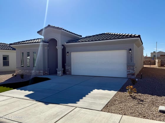 7557 Clarion Way, Las Cruces, NM 88012 photo 3