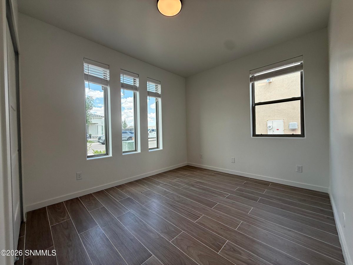 3742 Daybreak Street, Las Cruces, NM 88012 photo 6