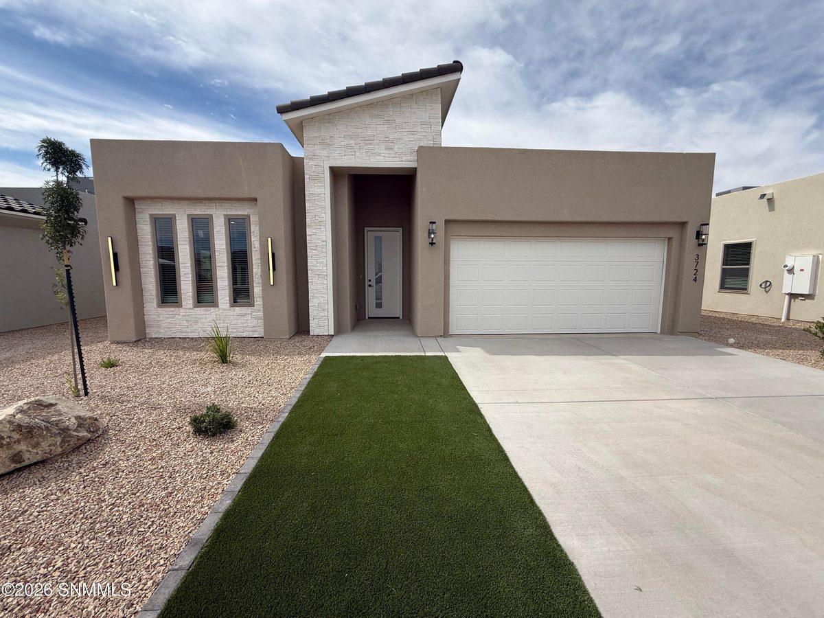3724 Daybreak Street, Las Cruces, NM 88012 photo 1
