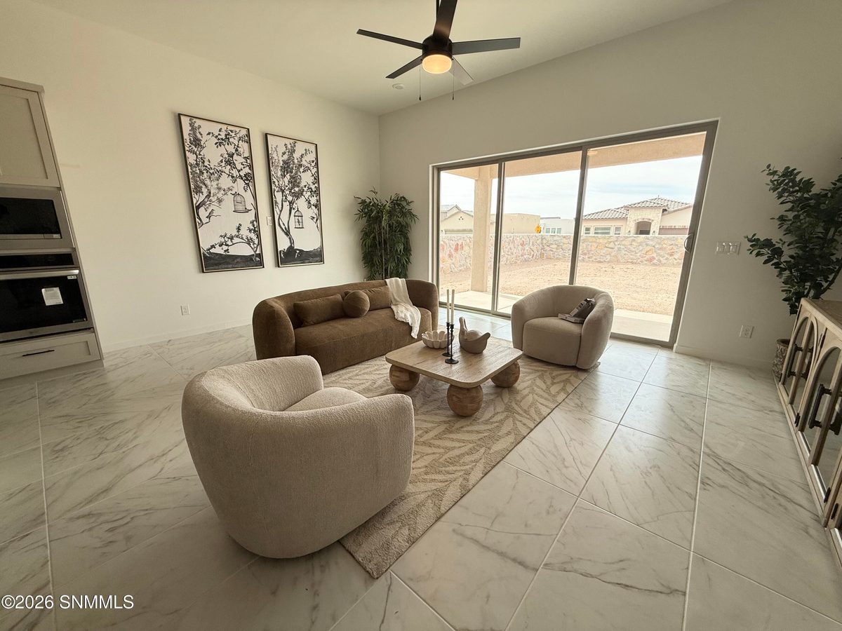 3724 Daybreak Street, Las Cruces, NM 88012 photo 4